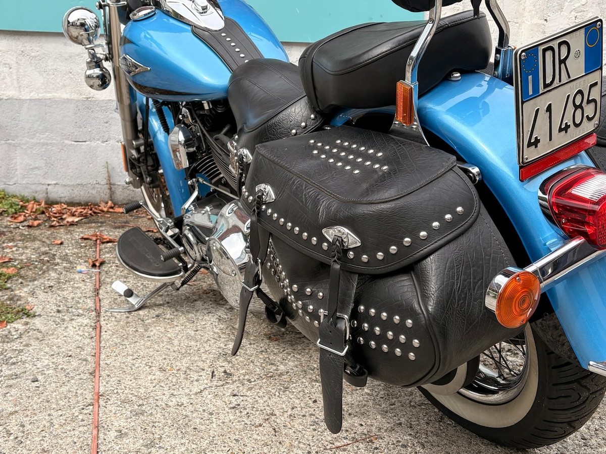 Heritage Softail Classic 2010-08